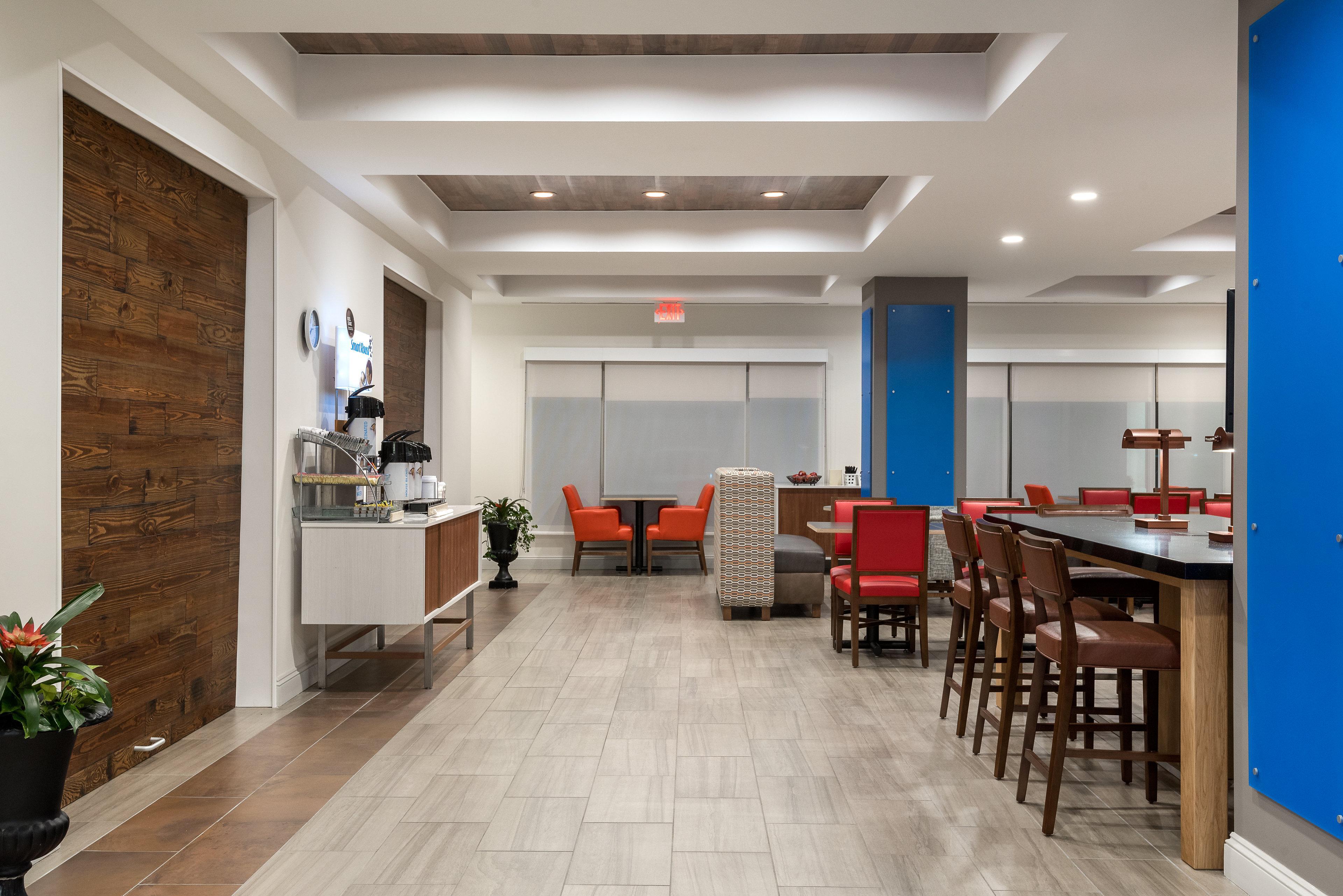 Holiday Inn Express & Suites Florence I-95 & I-20 Civic Ctr By Ihg Exterior photo