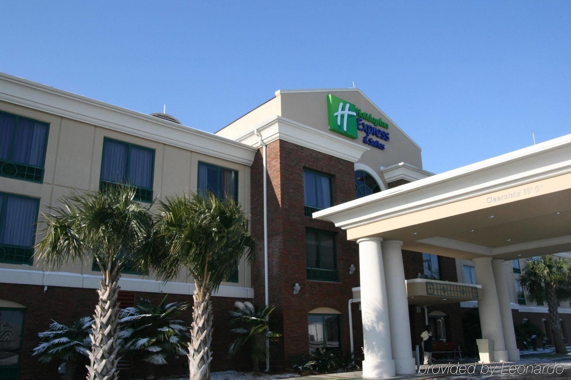 Holiday Inn Express & Suites Florence I-95 & I-20 Civic Ctr By Ihg Exterior photo